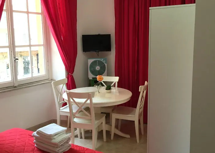 Gateway Guest house 2*